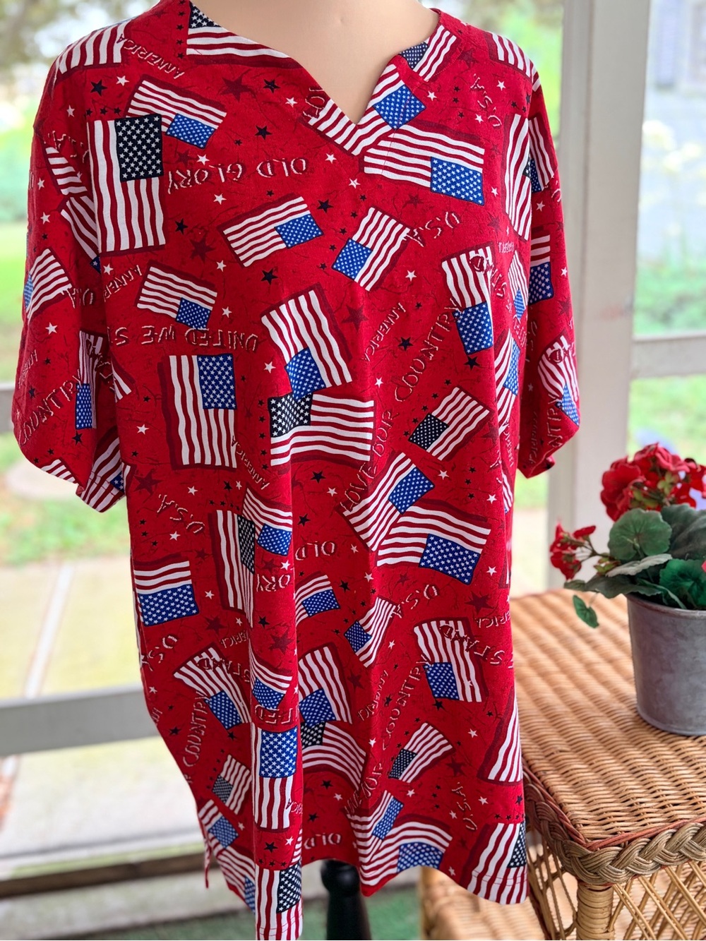 Fashion Bug 1X American Flag Top Shirt Tee patriotic July 4 women red white blue